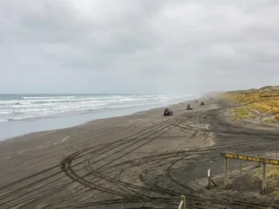 90 Mile Beach NZ: Ultimate Guide to Te-Oneroa-a-Tōhē in Northland